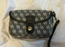 Dooney & Bourke Wristlet