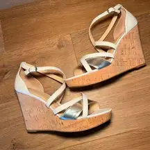 Carmen Marc Valvo Cork Wedge Sandals White Silver 9