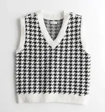 houndstooth sweater vest