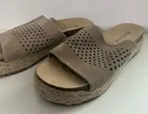 Leather sandals size 9