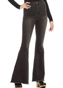 Chelsea & Violet Jeans Flared Frayed Boho Hippie Stretchy Size 29 Nwt