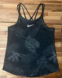 Nike Women’s Dri-Fit Tank Top Size Medium Slim Fit