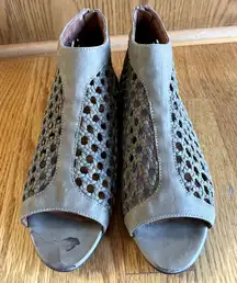 Sundance Delphia Back zip Sandals Green Sz‎ 37 6.5/7 Summer Festival