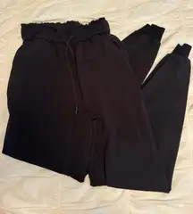Lululemon joggers
