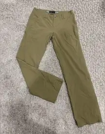 Women’s  Hiking Pants size 6