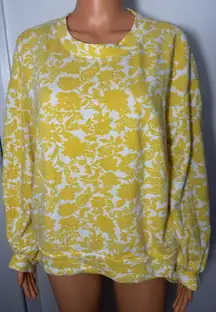 Who What Wear Yellow and White Floral Top