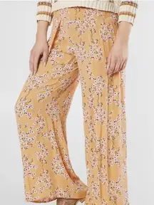 Billabong NWT Floral Yellow Wide-Leg Pants with Faux Wrap on Legs