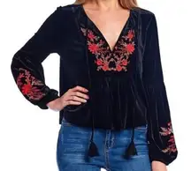 Chelsea & Violet Black Floral Velvet Embroidered Size S Balloon Sleeve Top.