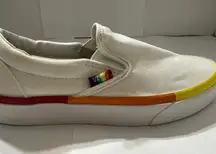Vans Classic Slip On Size 6 Mems 7 Women Rainbow Foxing Pride White Rainbow