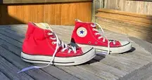 Converse - Hi top red & white   sneakers 6 men or 8 woman casual