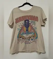 Zoe + Liv Nashville TN Music City Graphic Tee Shirt Beige Size L