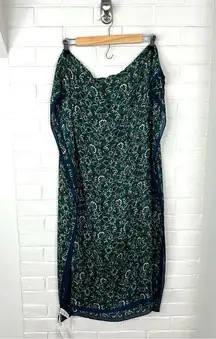 NWT LOFT Green Patterned Scarf FLAWED