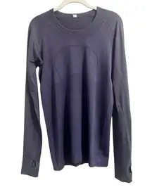 Lululemon Swiftly Relaxed Long Sleeve Hip Length sz 8 Dark Lavender w/Thumbholes