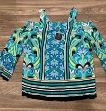 Kaari Blue blouse.  Size: 0X.  Curvy, plus.  NWT.