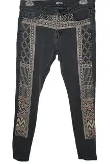 BDG Mid Rise Twig Ankle‎ Embroidered Jeans