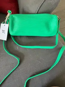 Green Bag with Gold Harewear