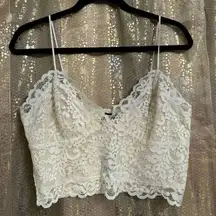 Express Ivory Allover Lace Cropped Stretchy Cami Size Large NWT