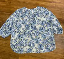 NYDJ Womens Blouse Size XL Cream Blue Floral V-Neck 3/4 Sleeve Button Front Top