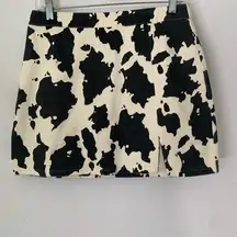 Le lis  mini cow print Skirt size Medium