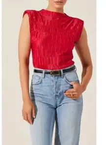 ASTR NWT Red Mock Neck Pilsse Tank Size Small