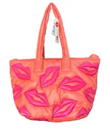 NWT Wild Fox Plush Quilted Lips Large Tote