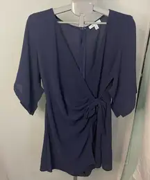 She + Sky Navy‎ Blue Short Sleeve V Neck Romper Sz L