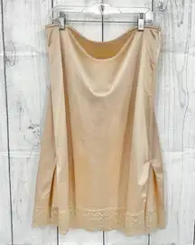American Vintage MEDIUM Maidenform 60's Beige Cream Nylon Lace Slip Midi Dress