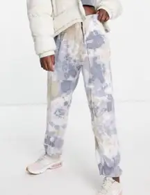 Loose Fit Tie Dye Cuffed Sweatpants in Slate Blue, Medium