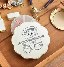 New stoney clover lane pill case