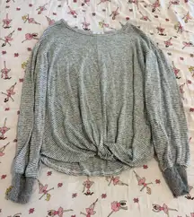 Small striped earrings shadow crewneck sweater