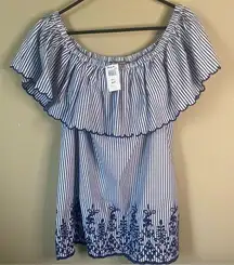 A Pea in the Pod Blue and White Flutter Sleeve Blouse