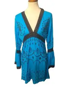 Elan vibrant blue with lace insets vee neck embroidered throughout boho bell sle