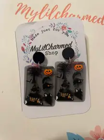 Halloween Scary Cat Pierced Drop Earrings 