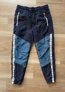 Outfitters Joggers