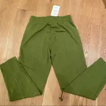 Fabletics  Gemma Jogger Basil Green Recycled Fabric Size S