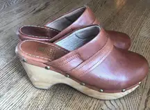 Clogs Mules Brown with Wooden Heel