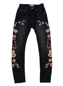 One Teaspoon - Paradise Scallywags Floral Embroidered Jeans in Black Oak