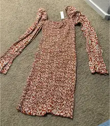 Chic Floral Smocked Dress in Brown and White