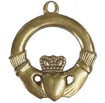 9K 375 Claddagh Pendant or Charm Yellow Gold