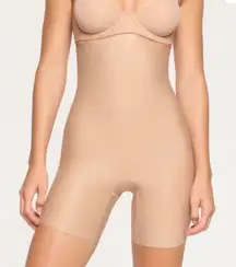 SKIMS Body Core Sculpt High Waisted Sculpting Shorts $80 NWT Tonal Logo