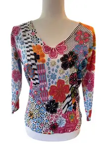 Alberto Makali Milano Floral Embellished V Neck‎ Long Sleeve Top