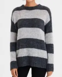 Jegging Fit Gray Striped Plush Oversized Sweater