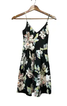 Soprano XS Black Floral Print Sleeveless V-Neck‎ Fit & Flare Dress