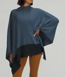 NWT Lululemon On The Go Poncho Iron Blue / True Navy