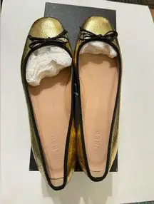 ✨ NIB GOLD BALLET FLATS✨- size 8