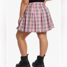 Hot Topic Pink Plaid Pleated Mini Skirt Y2K style size M