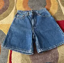 Levi’s 550 Vintage Retro Denim Mom Jean Shorts High Waisted Men’s Size 30 Waist