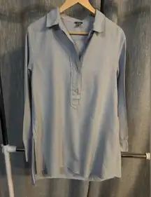 Aerie blue chambray light weight half button up top medium