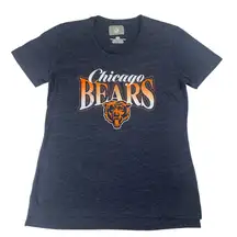 NFL Chicago Bears Women's Distressed Graphic Print T-Shirt in Navy, XL