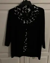 August Silk Sweater‎ Womens Black Classic has built in shirt. Size 2X